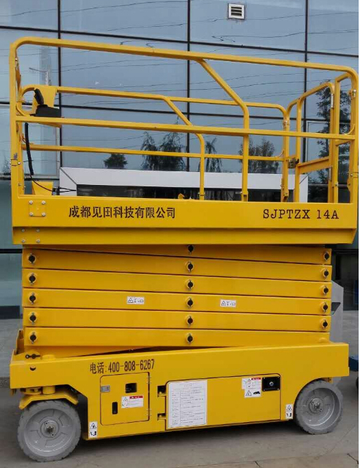 高空作業(yè)平臺，高空作業(yè)，高空安全作業(yè)，高空作業(yè)安全